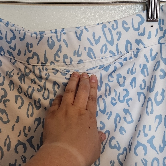 J.Lindeberg Ruched Blue and White Mini Golf Skort - Picture 6 of 9